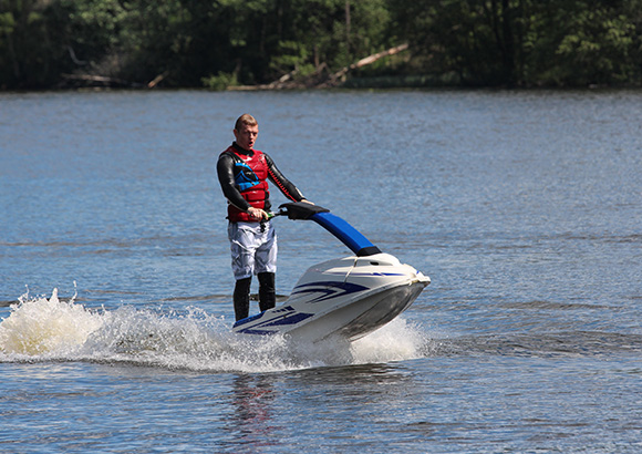 Auto insurance in Burlington, IA for water sports