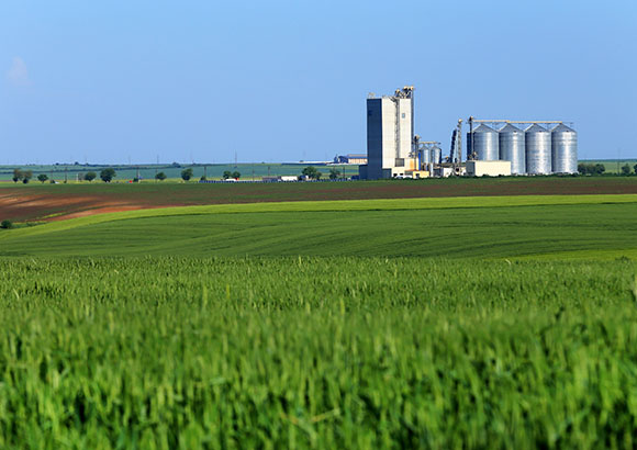 Farm Insurance in Galesburg, Burlington IA, Stronghurst IL